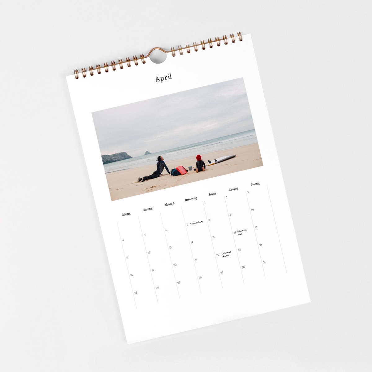 Wandkalender personalisierbare Felder Bogenform