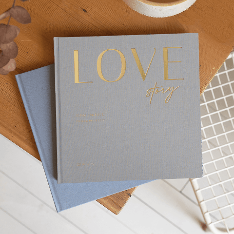 Special Edition mit Goldprägung