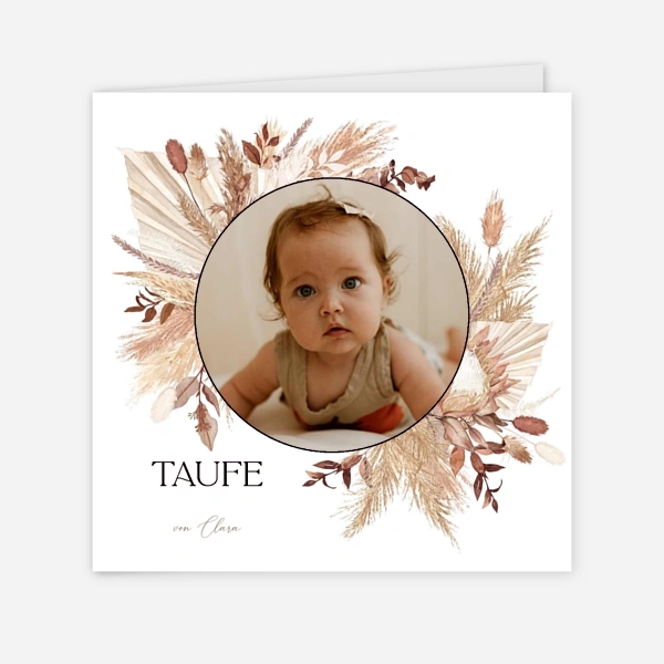 Zarte Trockenblüten